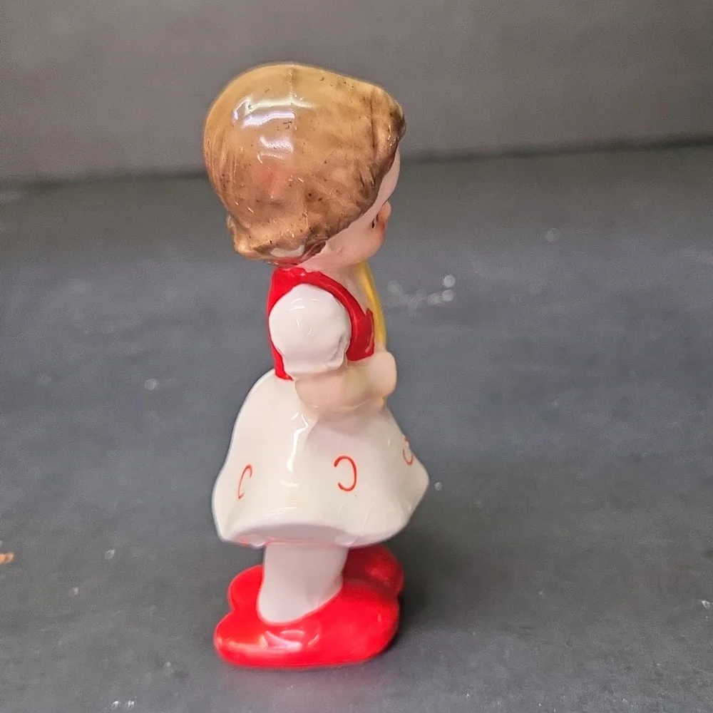 VTG‎ JAPAN UCAGCO 1950s Ceramic Figurine Girls